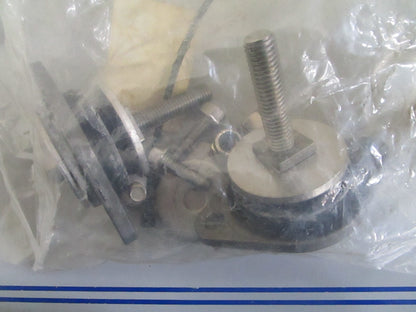 *NEW OEM* 0820 Volvo Penta Rear Mount Kit 3857439