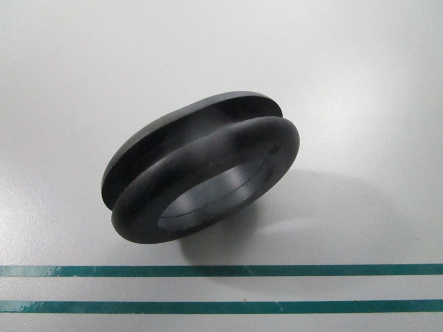NEW OEM MT2981 John Deere Grommet 0810