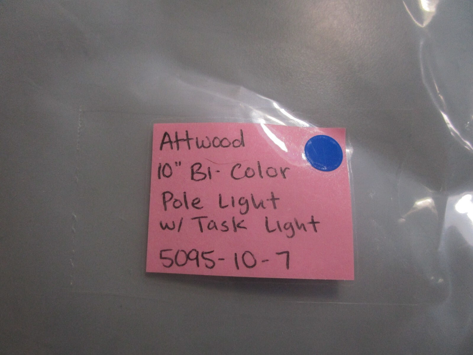 *NEW* 0810 Attwood 10" Bi-Color Pole Light w/ Task Light 5095-10-7