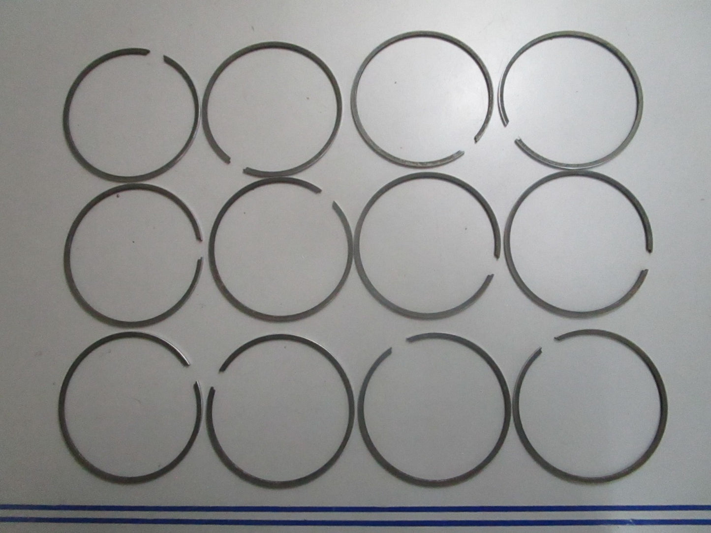 *NEW OEM* 0820 Mercury Quicksilver 12 Piston Ring Set 39-816802A12