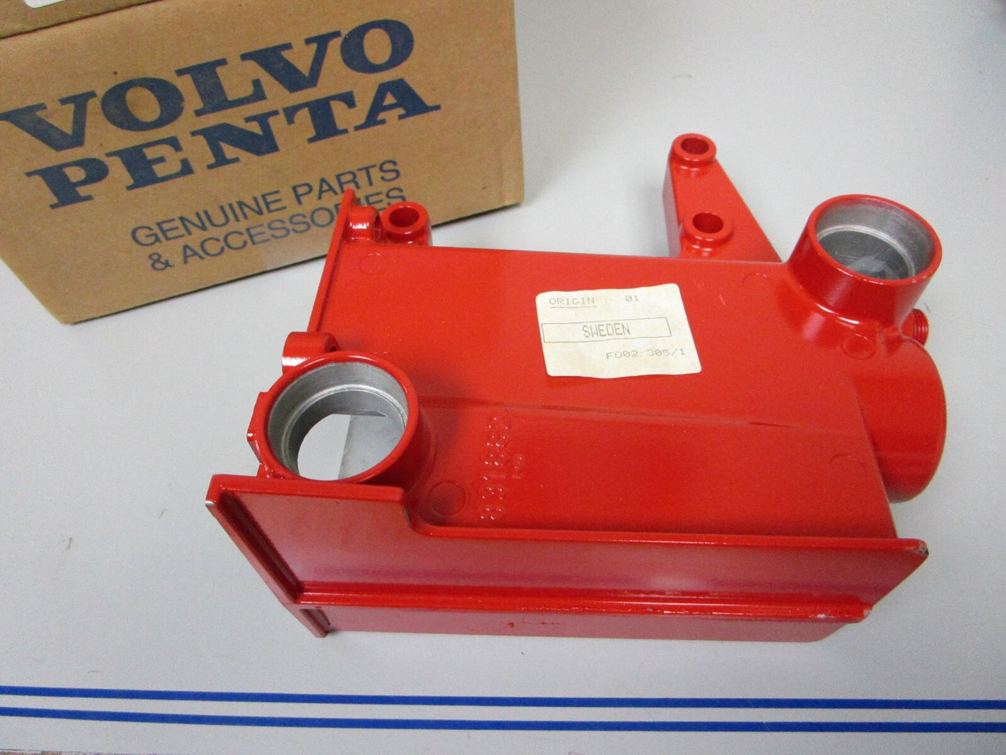 *NEW OEM* 0720 Volvo Penta Heat Exchanger 831924