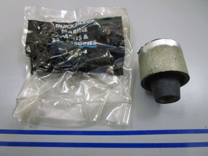 *NEW OEM* 0770 Mercury Quicksilver Mount 14894