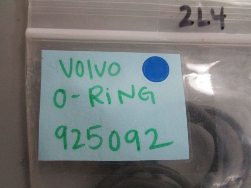 *NEW OEM* (LOT OF 4) 0770 Volvo Penta O-Ring 925092 0925092