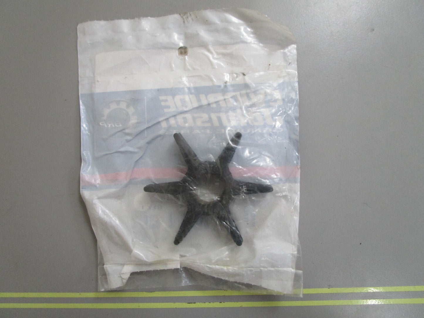 *NEW OEM* 0810 OMC Johnson Evinrude Impeller (378891) 775521 0775521