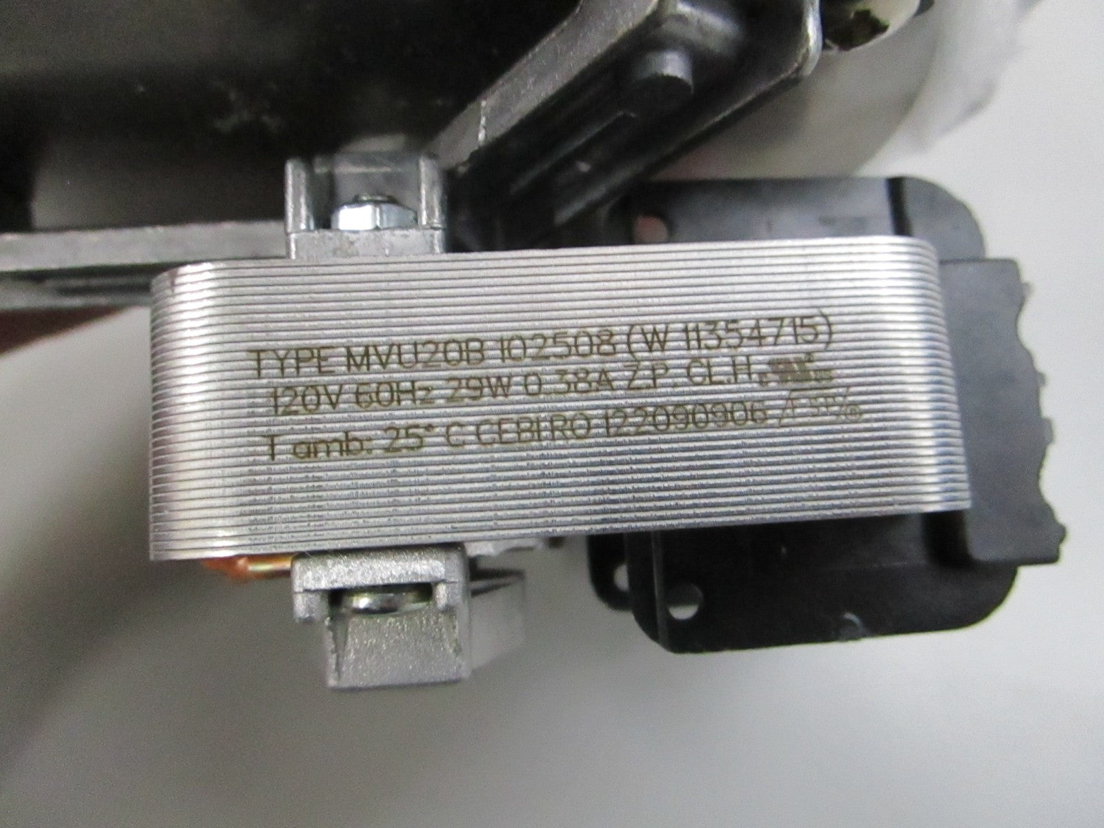 NEW OEM W11617227  Whirlpool Oven Fan Motor 0810