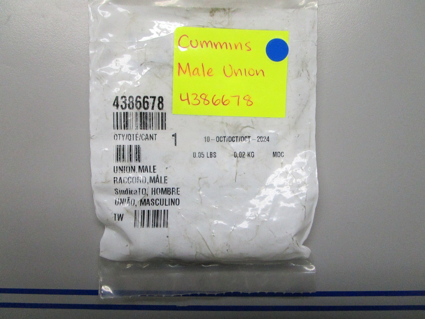 *NEW OEM* 0810 Cummins Male Union 4386678