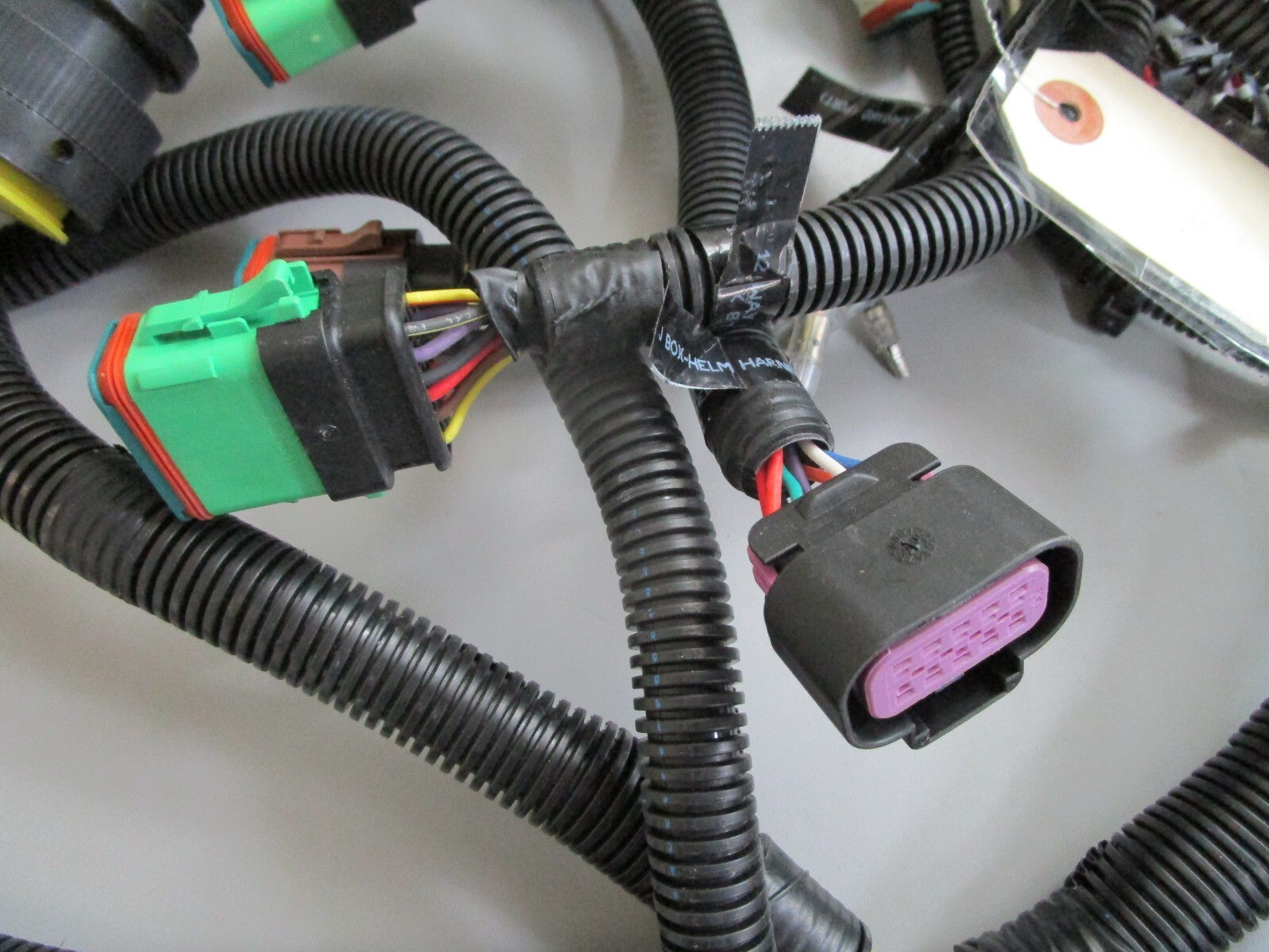 *NEW OEM* 0820 Mercury Quicksilver Lower Helm Engine Harness 8M0132585