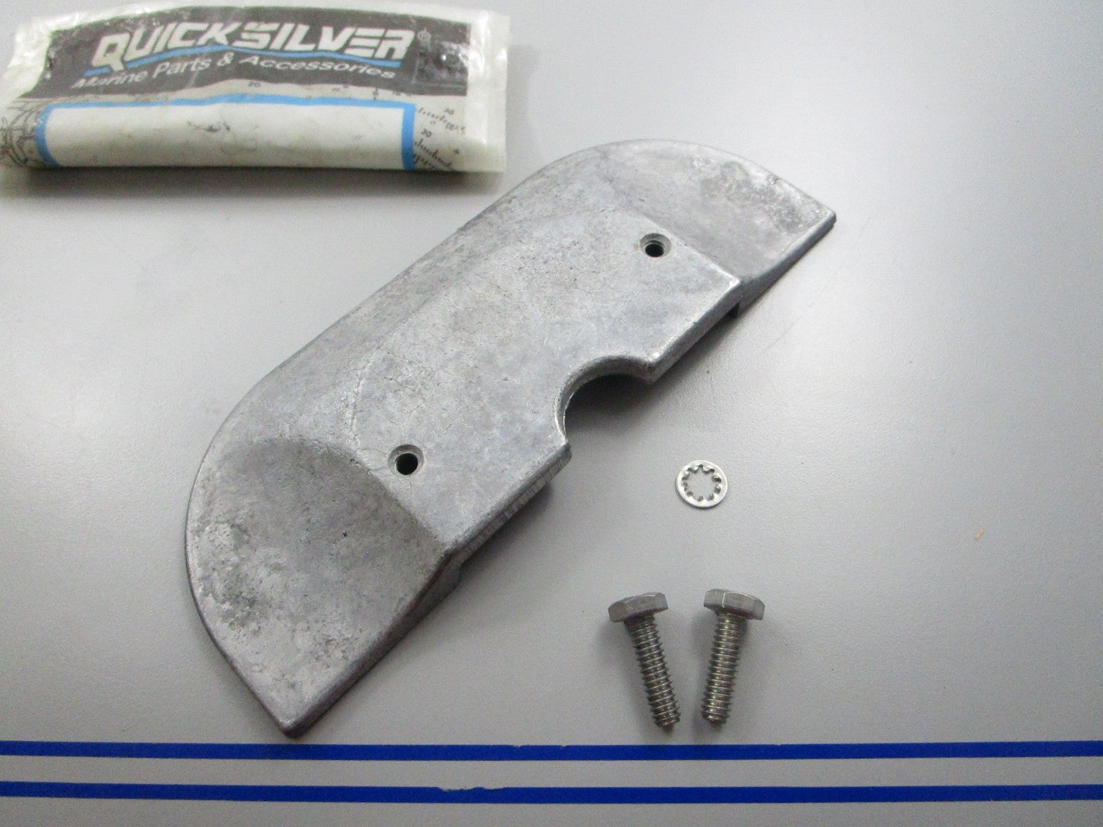 *NEW OEM* 0810 Mercury Quicksilver Anode Assembly 821629A2