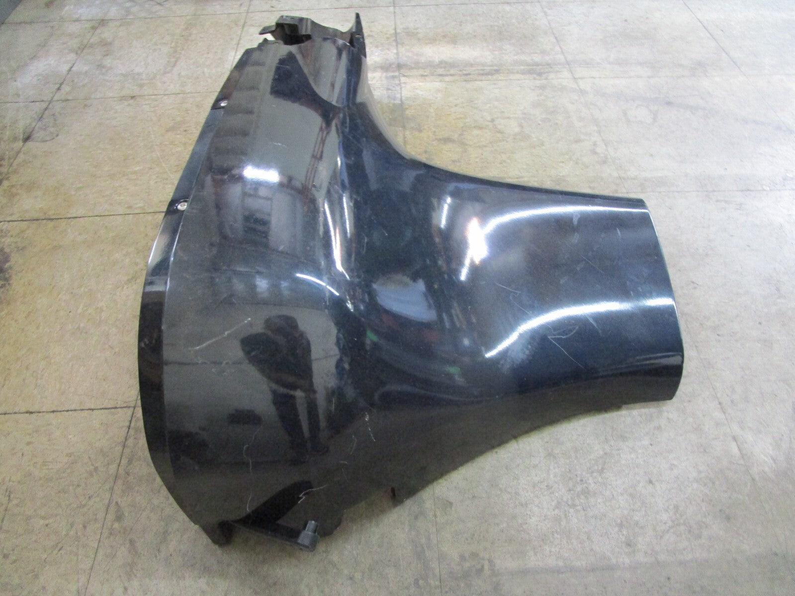 *NEW OEM* 0820 OMC Johnson Evinrude STBD Lower Engine Cowling Cover 438488