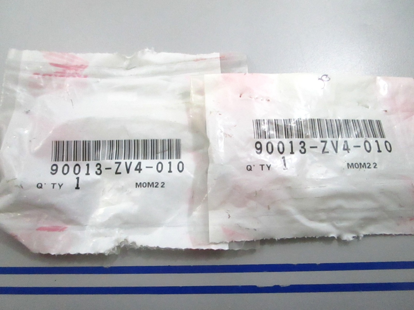 *NEW OEM* (LOT OF 2) 0810 Honda Flange Bolt 90013-ZV4-010