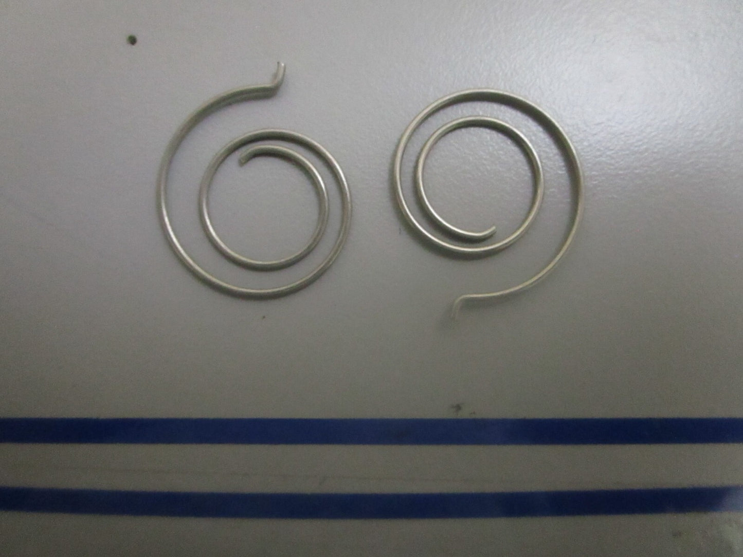 *NEW OEM* (LOT OF 2) 0810 Mercury Quicksilver Spring 46312