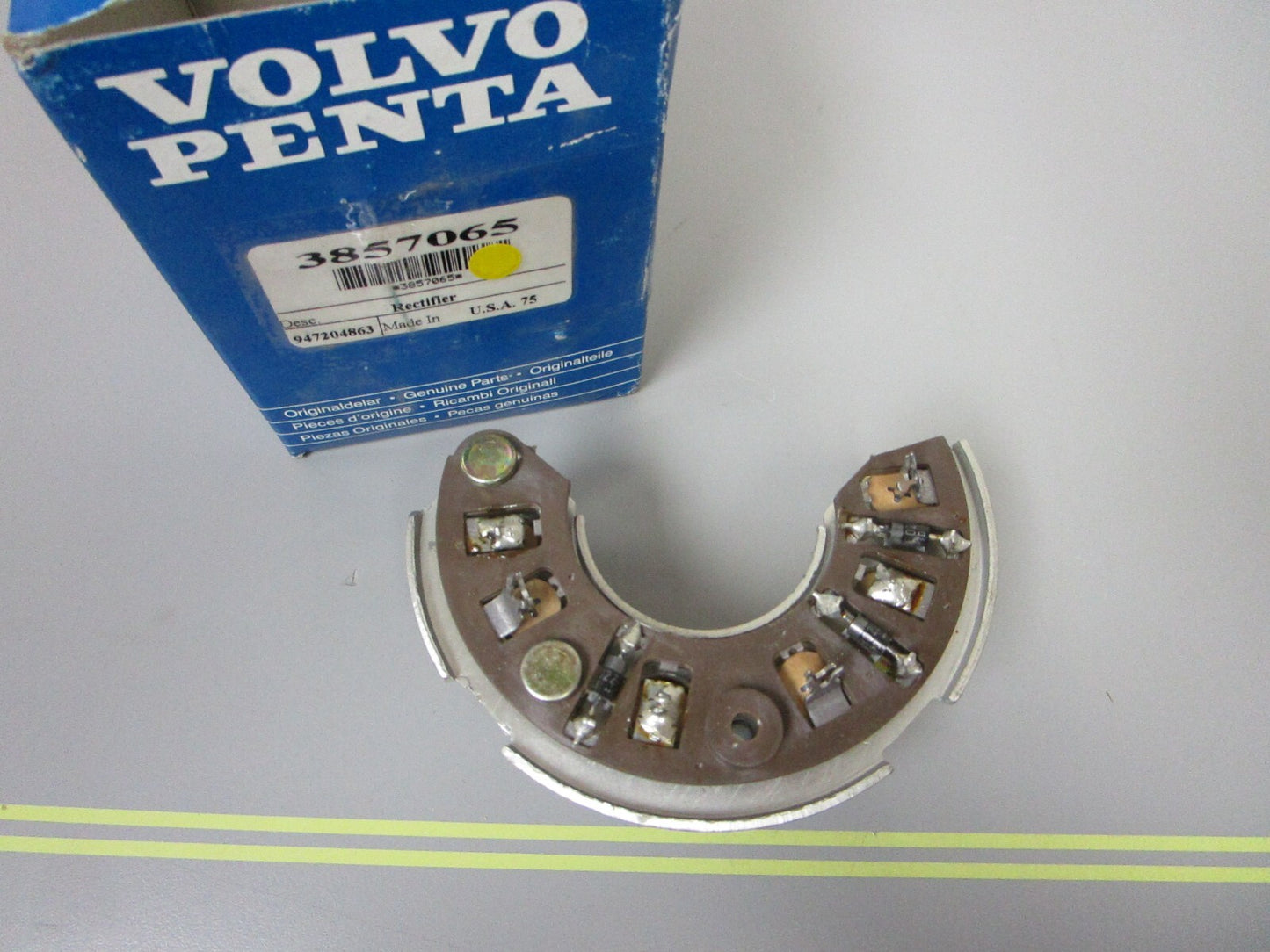 *NEW OEM* 0720 Volvo Penta Rectifier 3857065