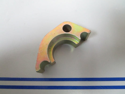 *NEW OEM* 0810 CAT Half Flange 1P-4574