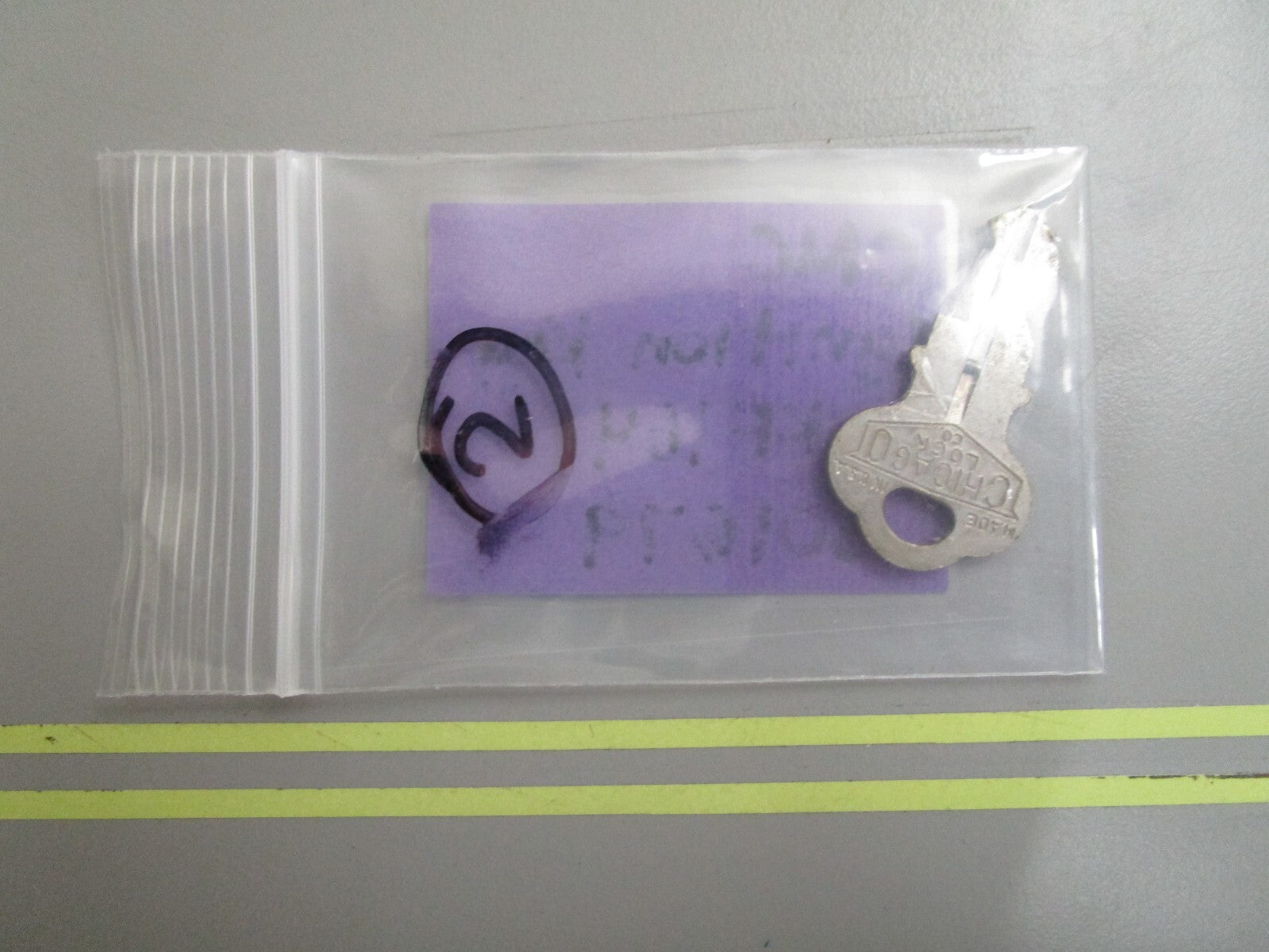 *NEW OEM* 0810 OMC Johnson Evinrude Ignition Key KF164 501679 0501679