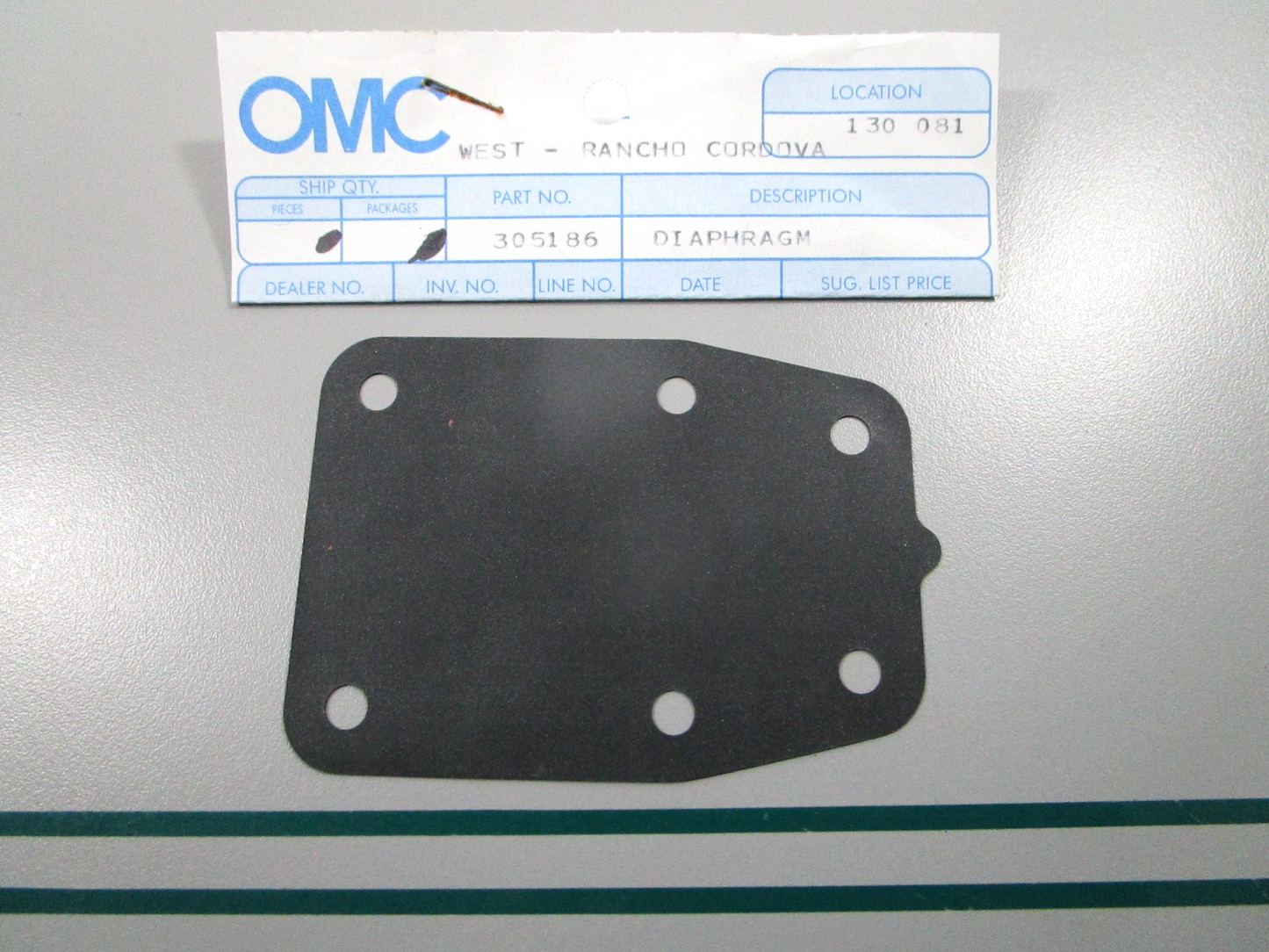 NEW OEM 305186 0305186 OMC Johnson Evinrude Diaphragm 0810