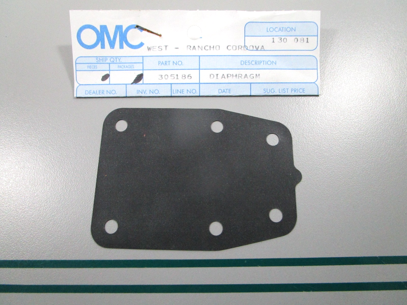 NEW OEM 305186 0305186 OMC Johnson Evinrude Diaphragm 0810