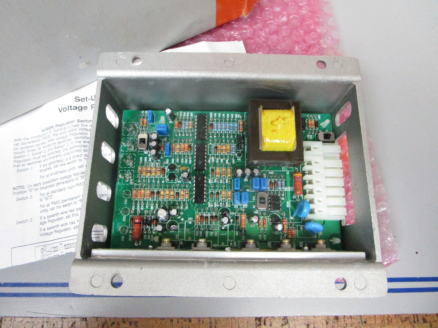 *NEW OEM* 0720 Generac Voltage Regulator 0676800SRV