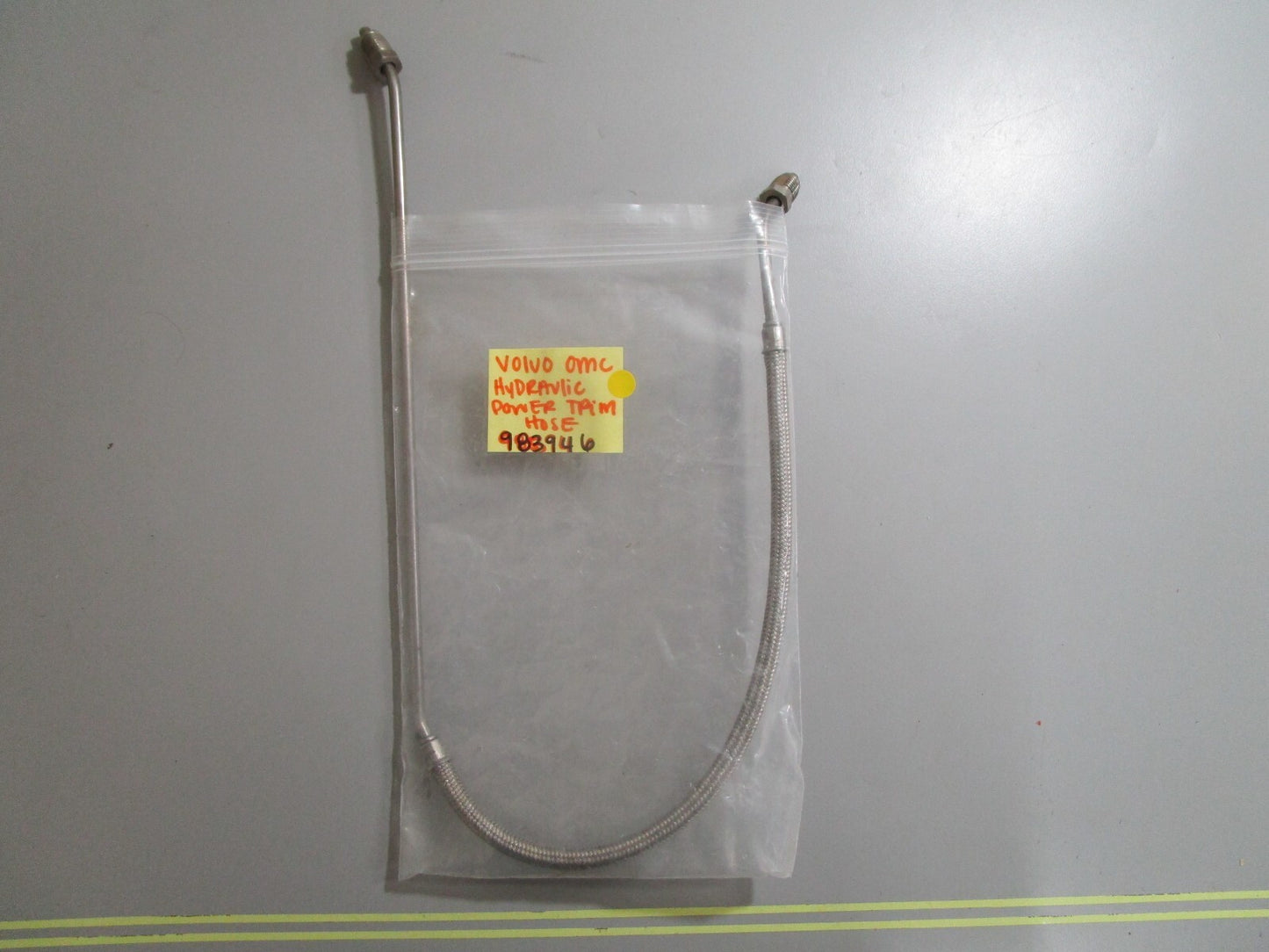 *NEW OEM* 0810 Volvo OMC Hydraulic Power Trim Hose 983946