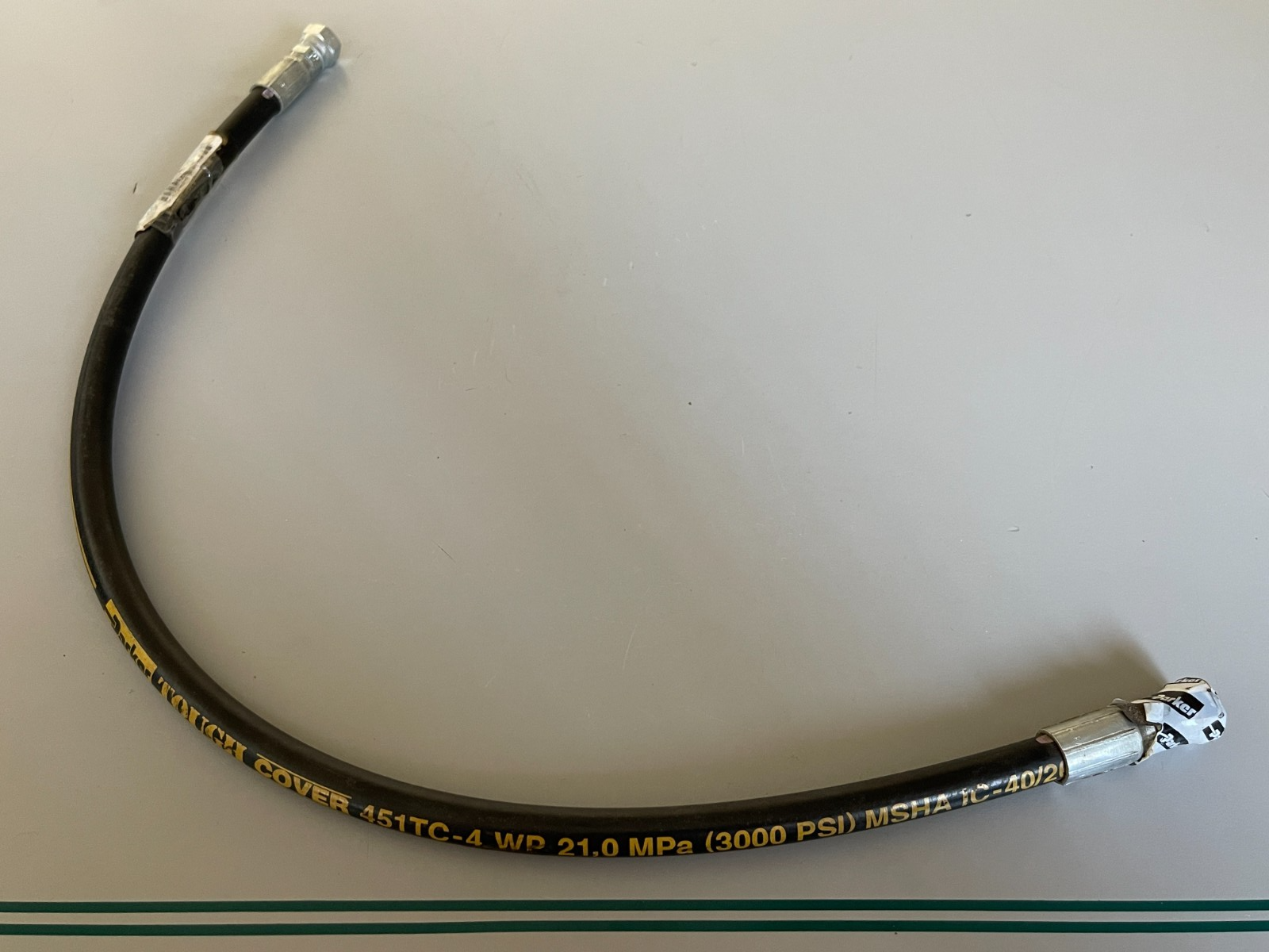 John Deere TCA13531 NEW OEM Hydraulic Hose Golf Turf Mower NOS 0720