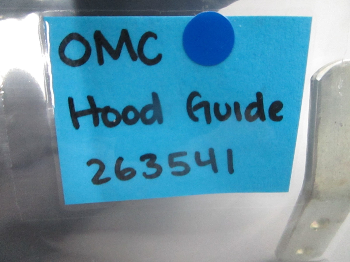*NEW OEM* 0810 OMC Johnson Evinrude Hood Guide 263541 0263541