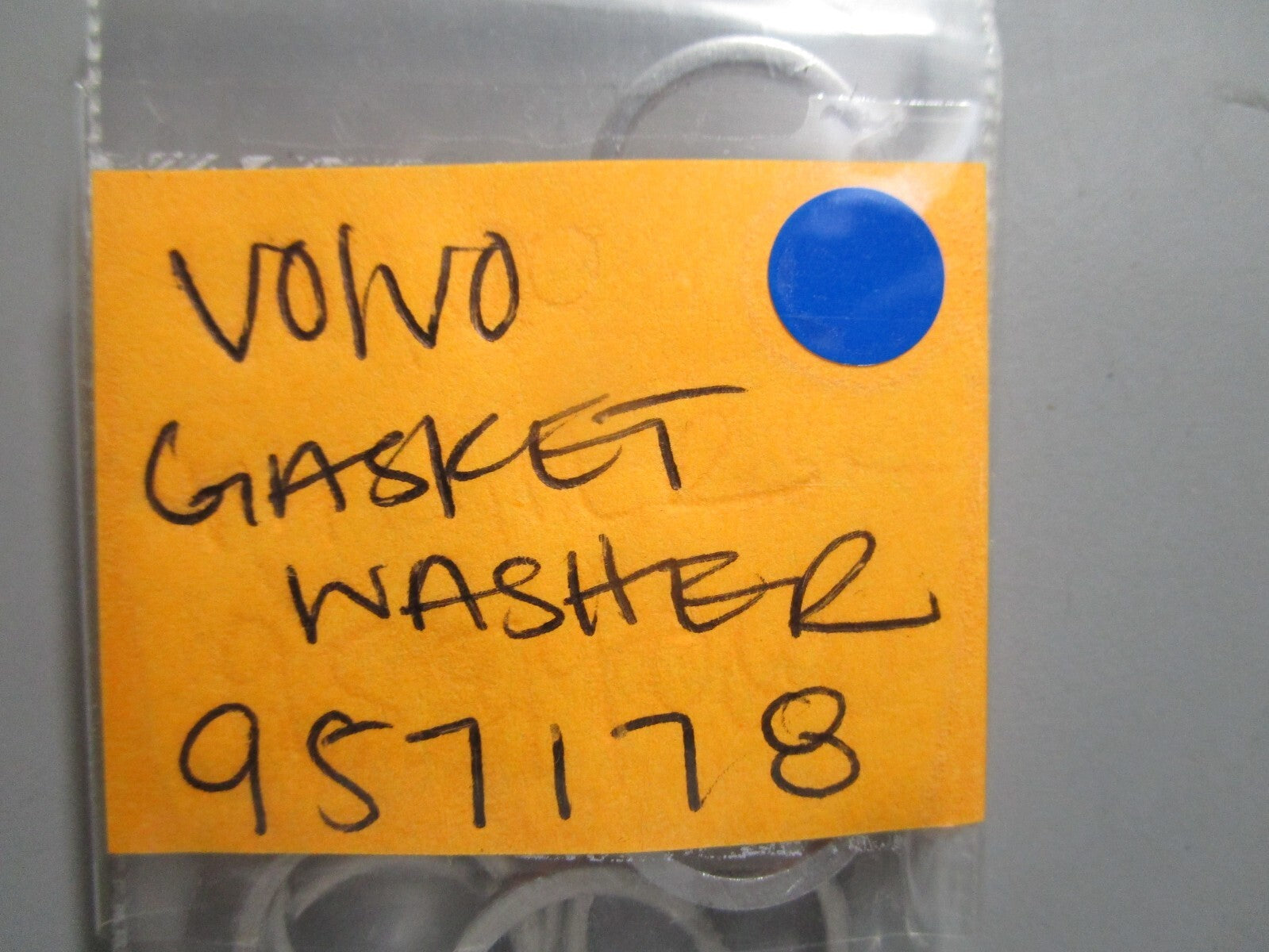 *NEW OEM* (LOT OF 10) 0810 Volvo Penta Gasket Washer 957178