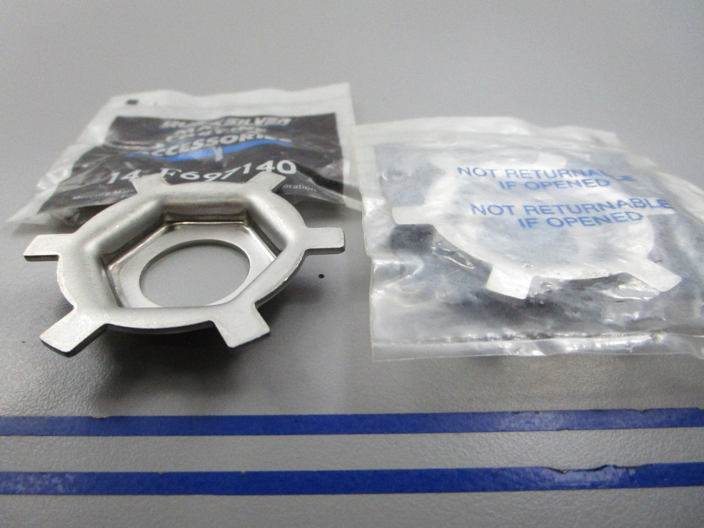NEW OEM (LOT OF 2) 14-F697140 Mercury Quicksilver Tab Washer 0810
