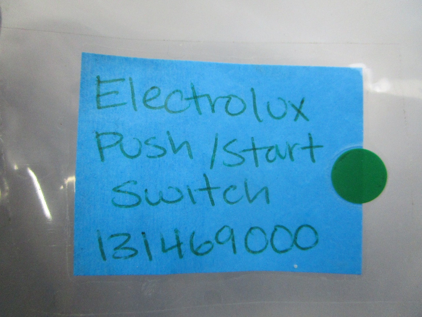 NEW OEM 131469000 Electrolux Push/Start Switch 0810
