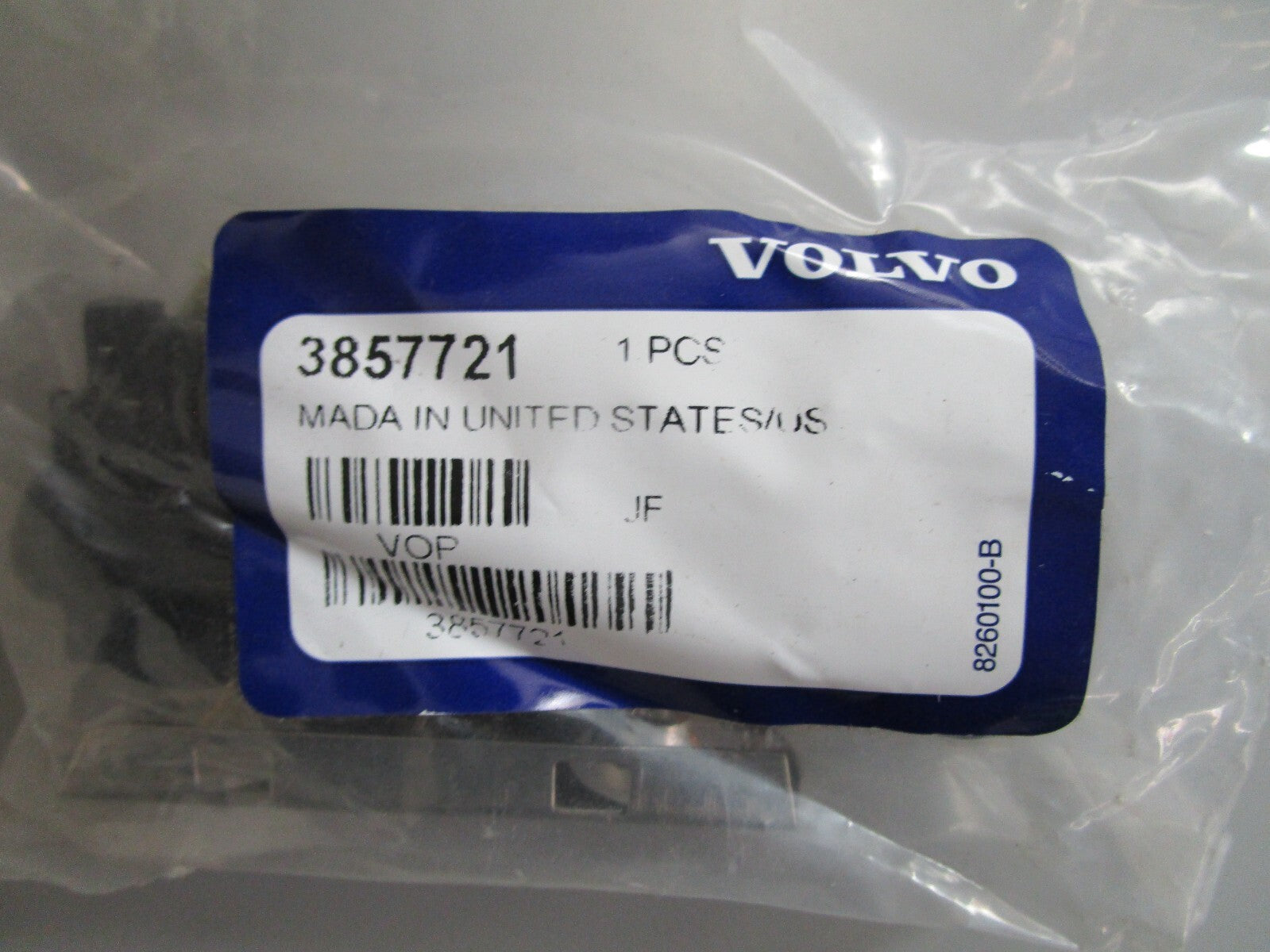 *NEW OEM* 0820 Volvo Penta Hardware Kit 3857721