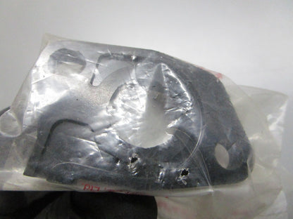 *NEW OEM* 0810 Honda Carburetor Insulator 16211-ZE6-000