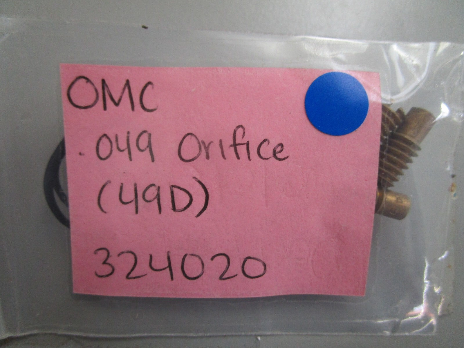 *NEW OEM* 0820 OMC Johnson Evinrude .049 Orifice (49D) 324020 0324020