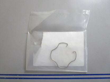 *NEW OEM* 0770 OMC Johnson Evinrude Circle Clip 5032592 05032592