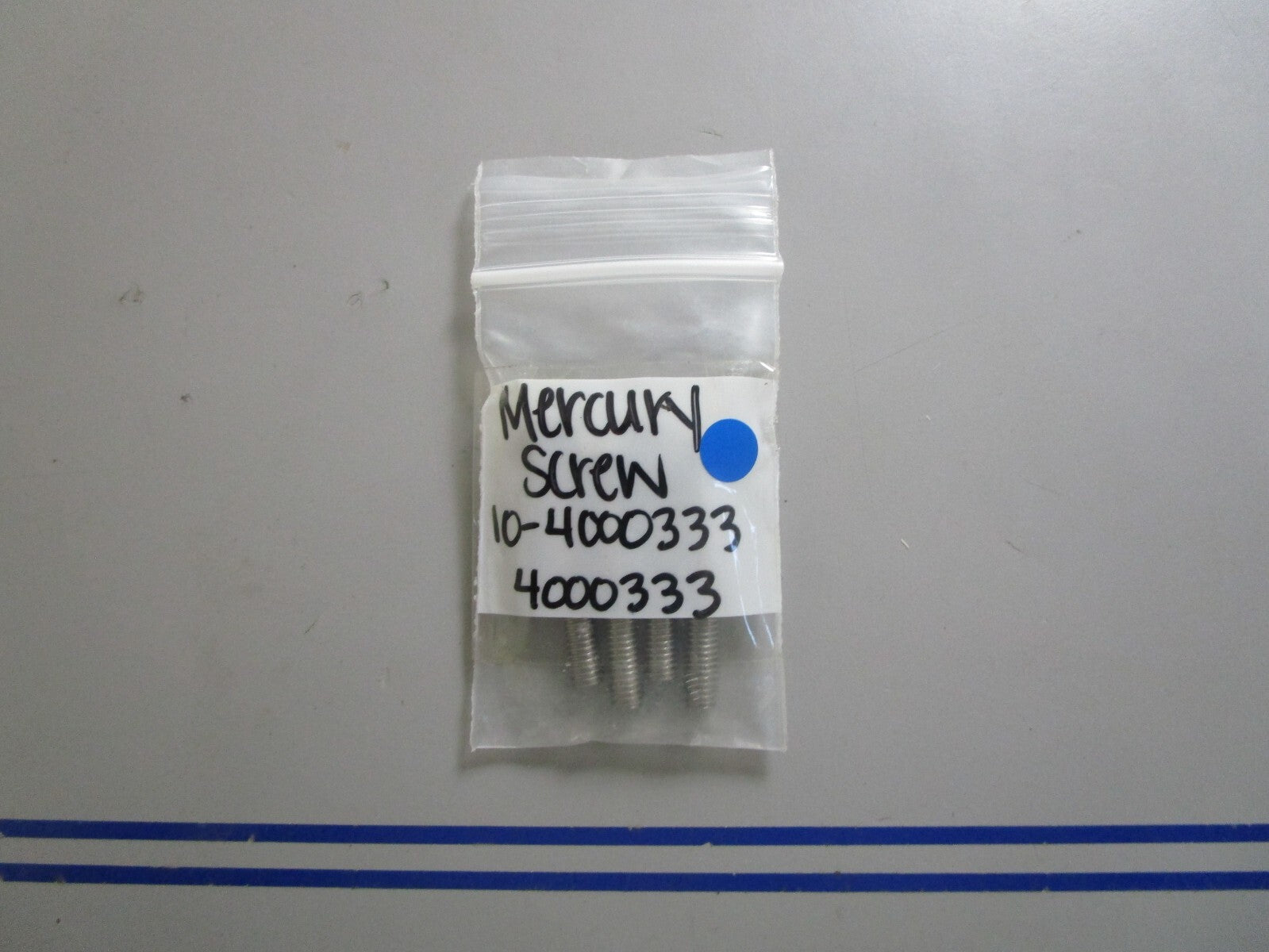 *NEW OEM* (LOT OF 4) 0770 Mercury Quicksilver Screw 10-4000333 4000333
