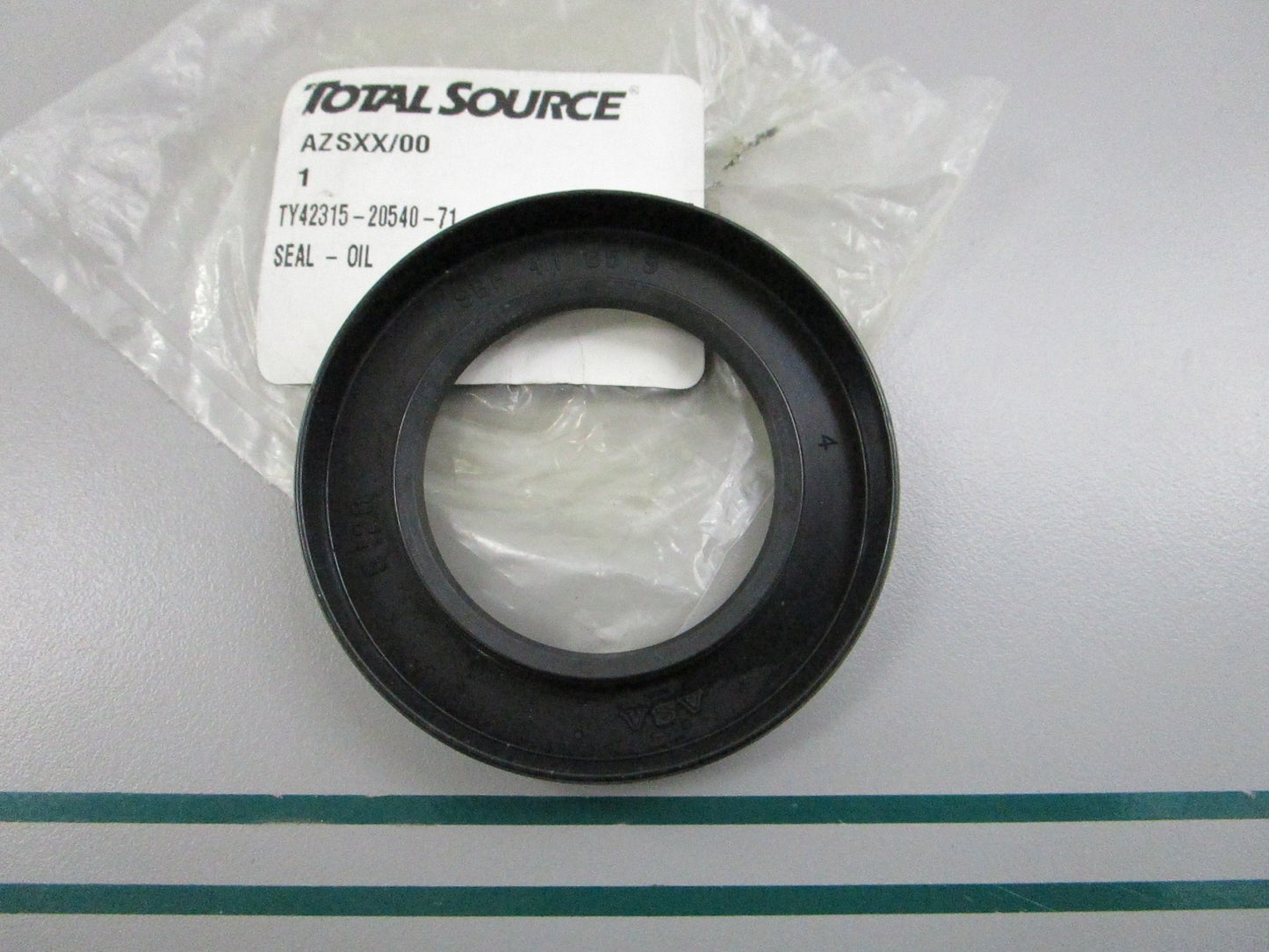 NEW TY42315-20540-71 For: Toyota Total Source Oil Seal 0810