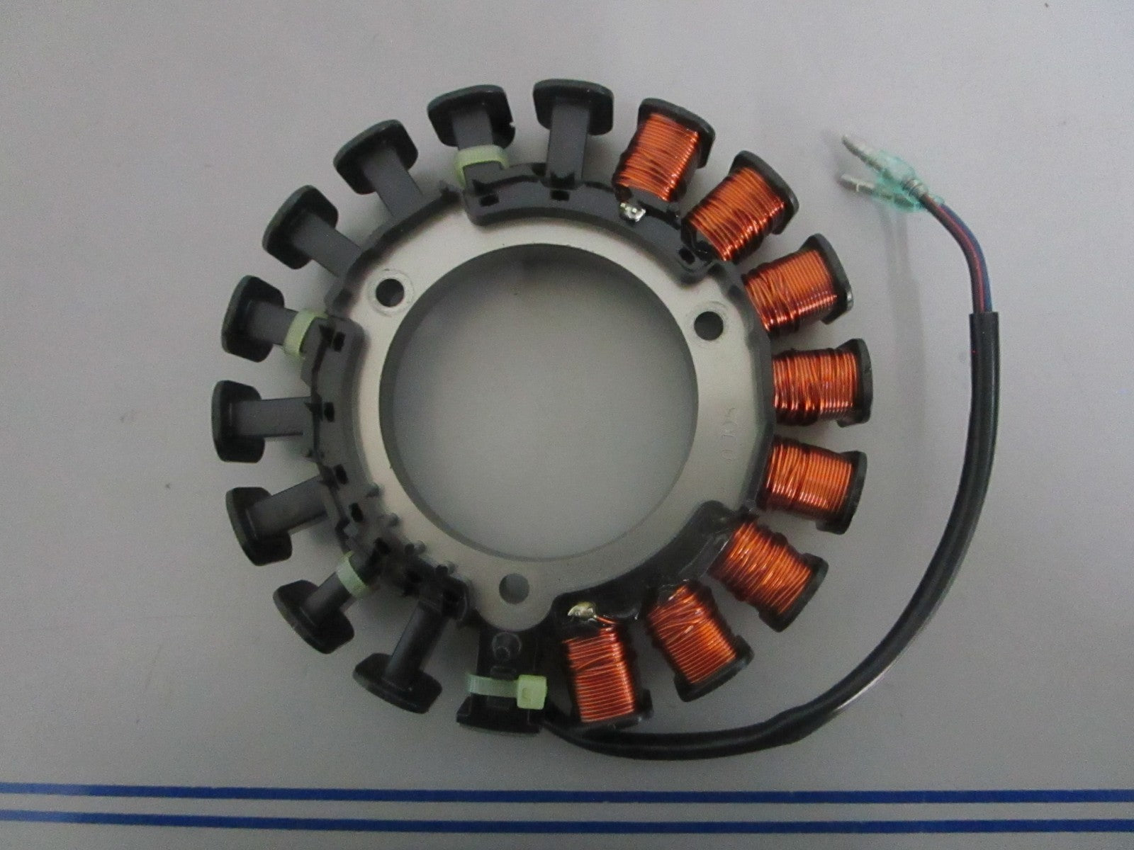 NEW OEM 8M0134470 Mercury Quicksilver Alternator 0820