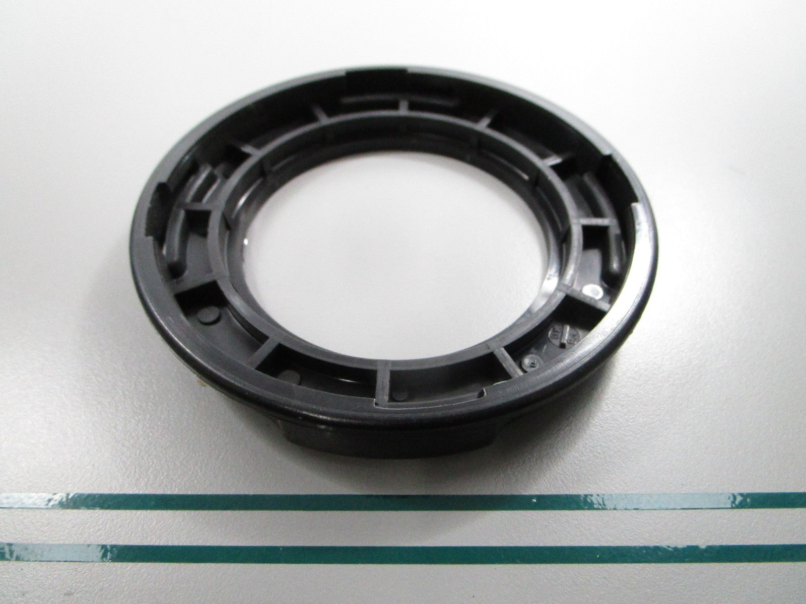 NEW OEM 530092133 Poulan Trimmer Head Cover 0810