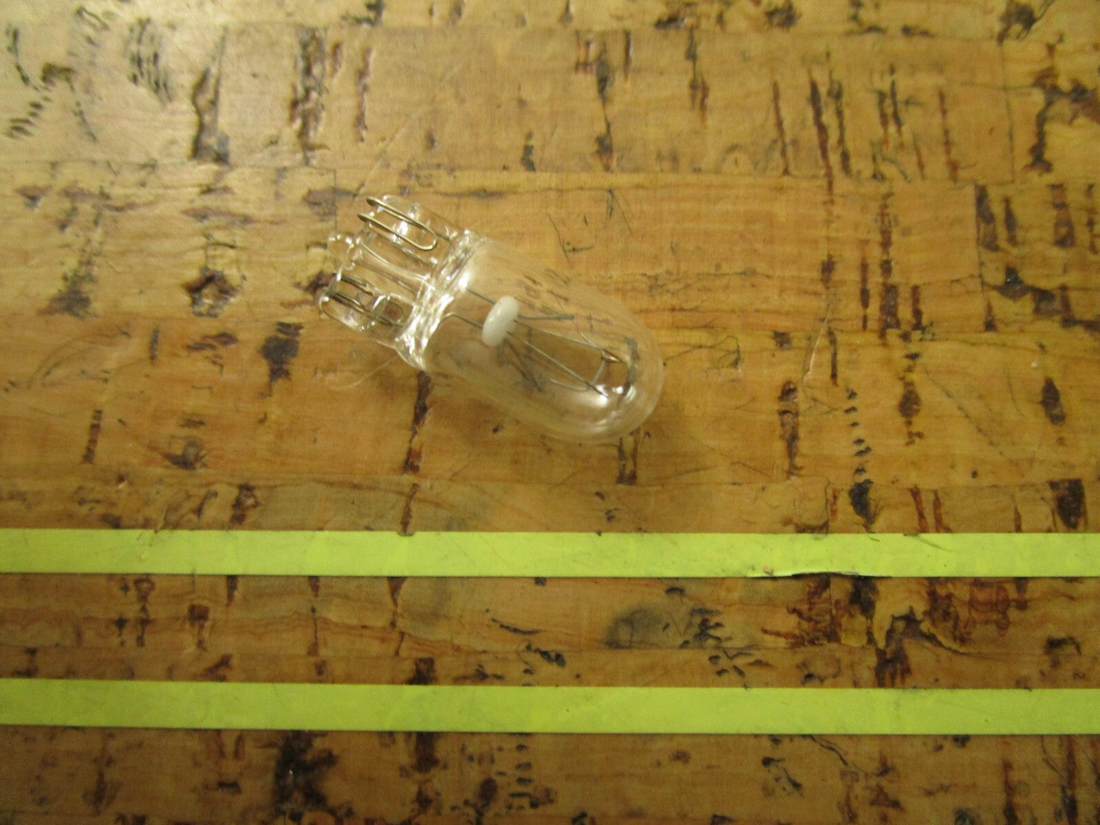 *NEW OEM* 0810 OMC Johnson Evinrude Instrument Bulb 125432 0125432