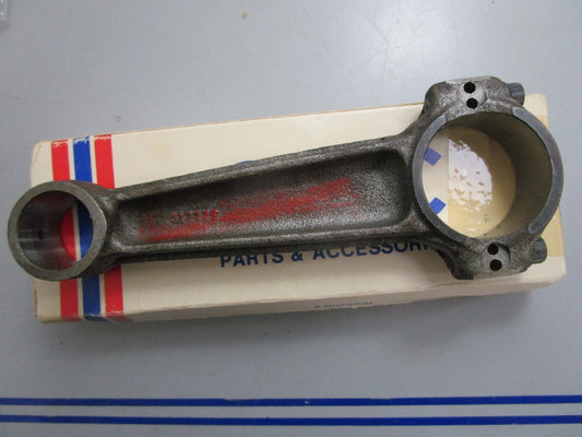 *NEW OEM* 0820 OMC Johnson Evinrude Connecting Rod 385510 0385510