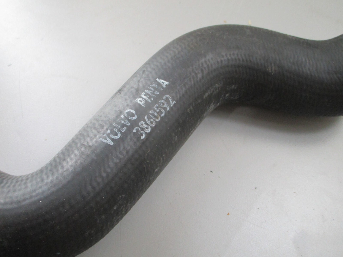 *NEW OEM* 0820 Volvo Penta Cooling Hose 3860592