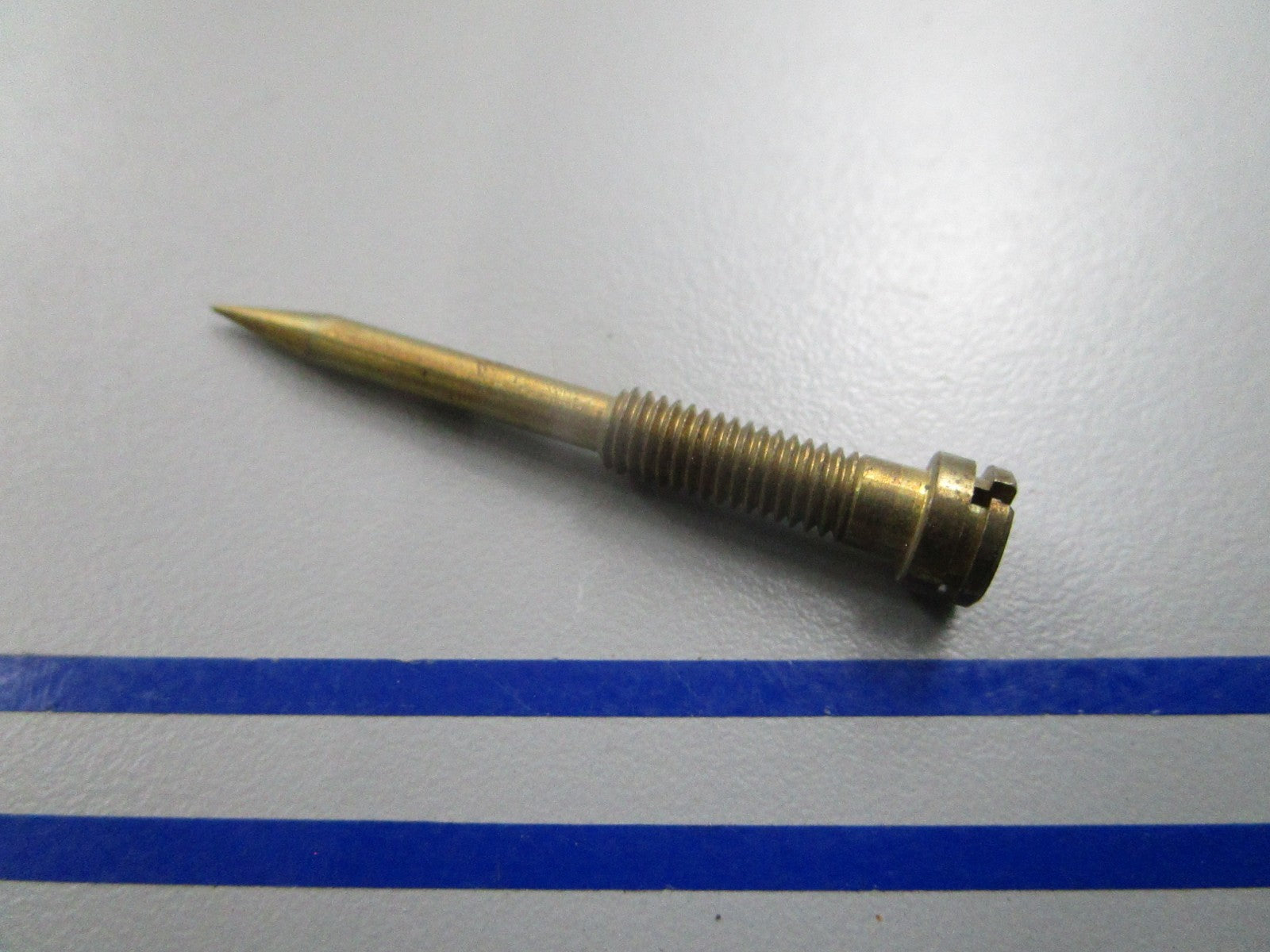 NEW OEM F013946 Mercury Force Needle 0810