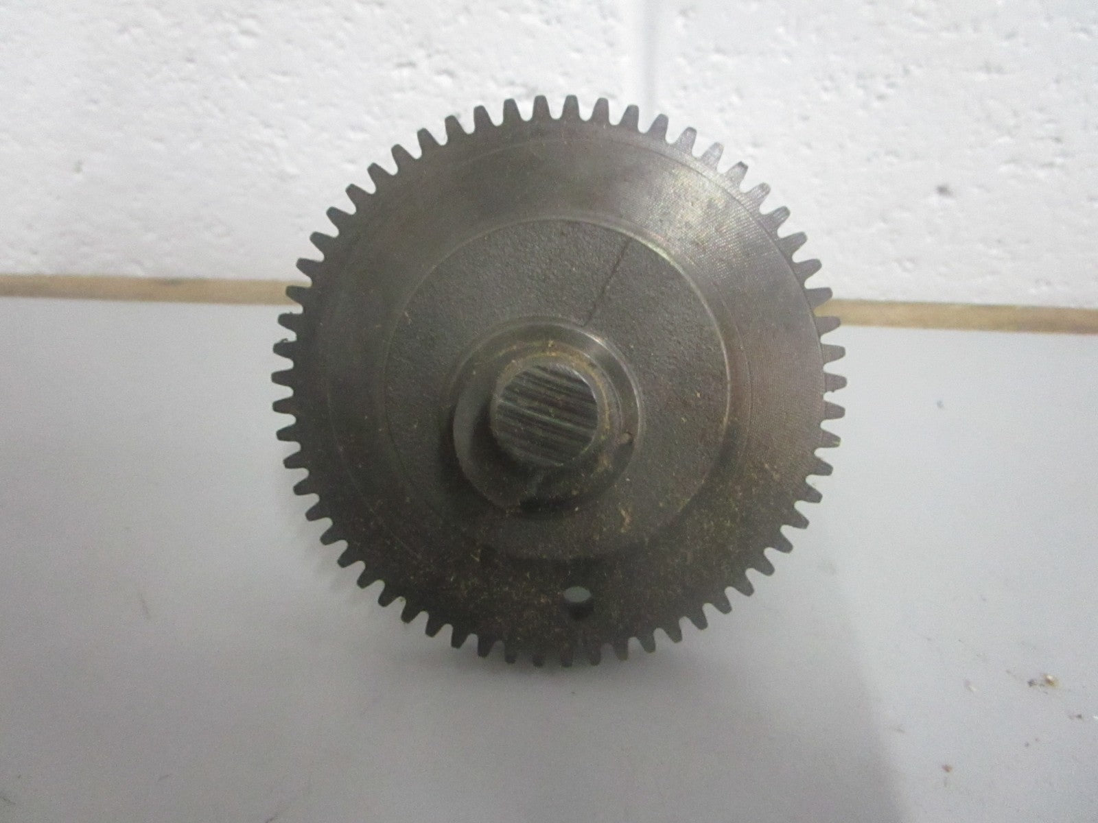 NEW OEM 32114 Tecumseh Chamshaft 0820