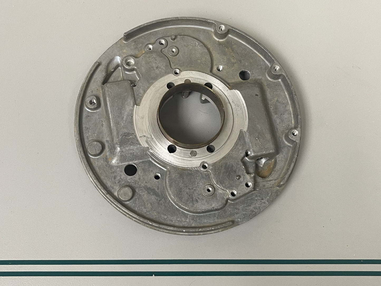 NEW OEM 580283 Johnson Evinrude Armature Plate 0670