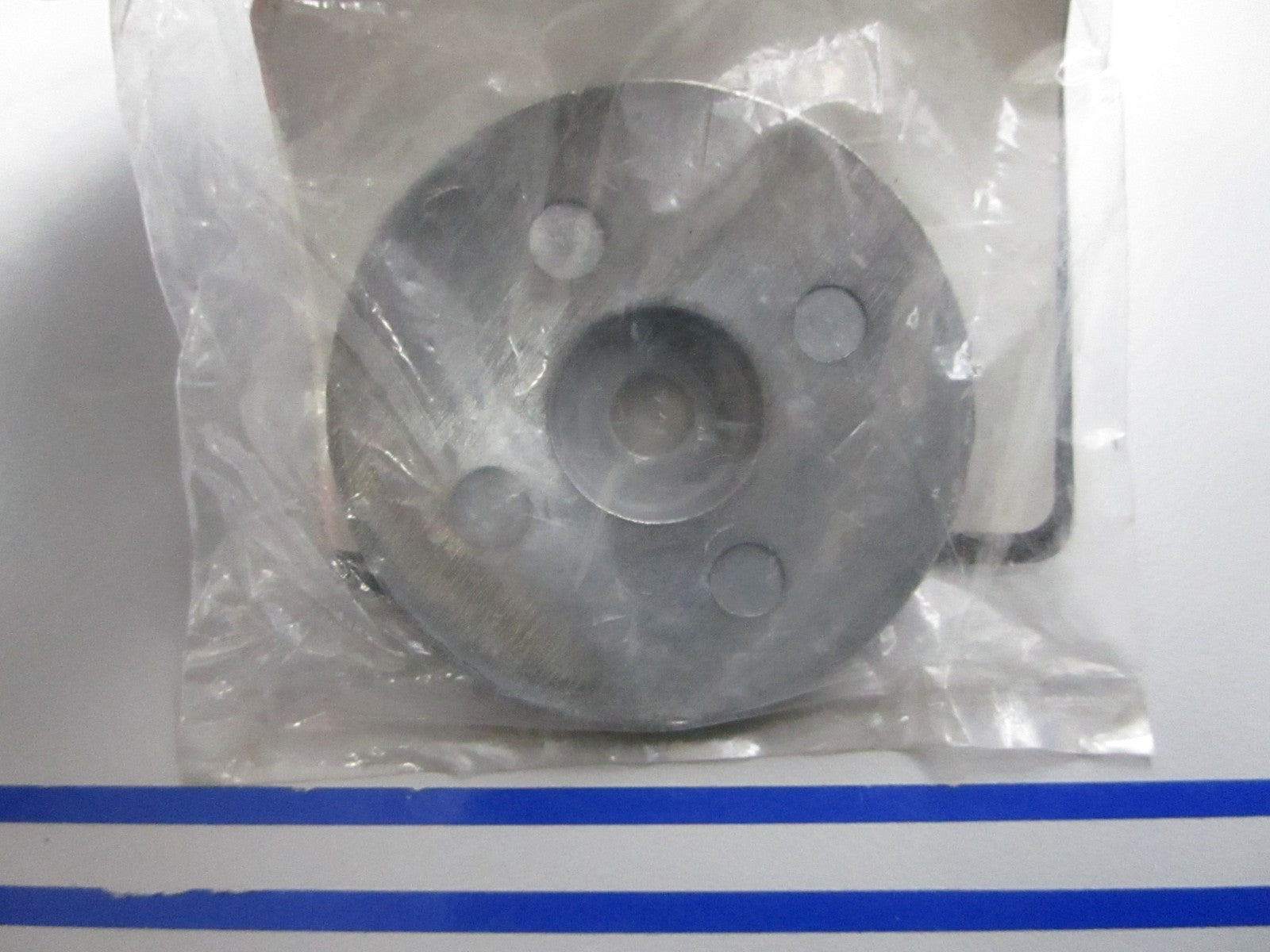 *NEW OEM* 0810 OMC Johnson Evinrude Zinc Protection 5033185