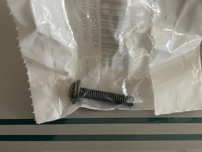 NEW OEM F3X-07823-11-00 Yamaha Screw 0810