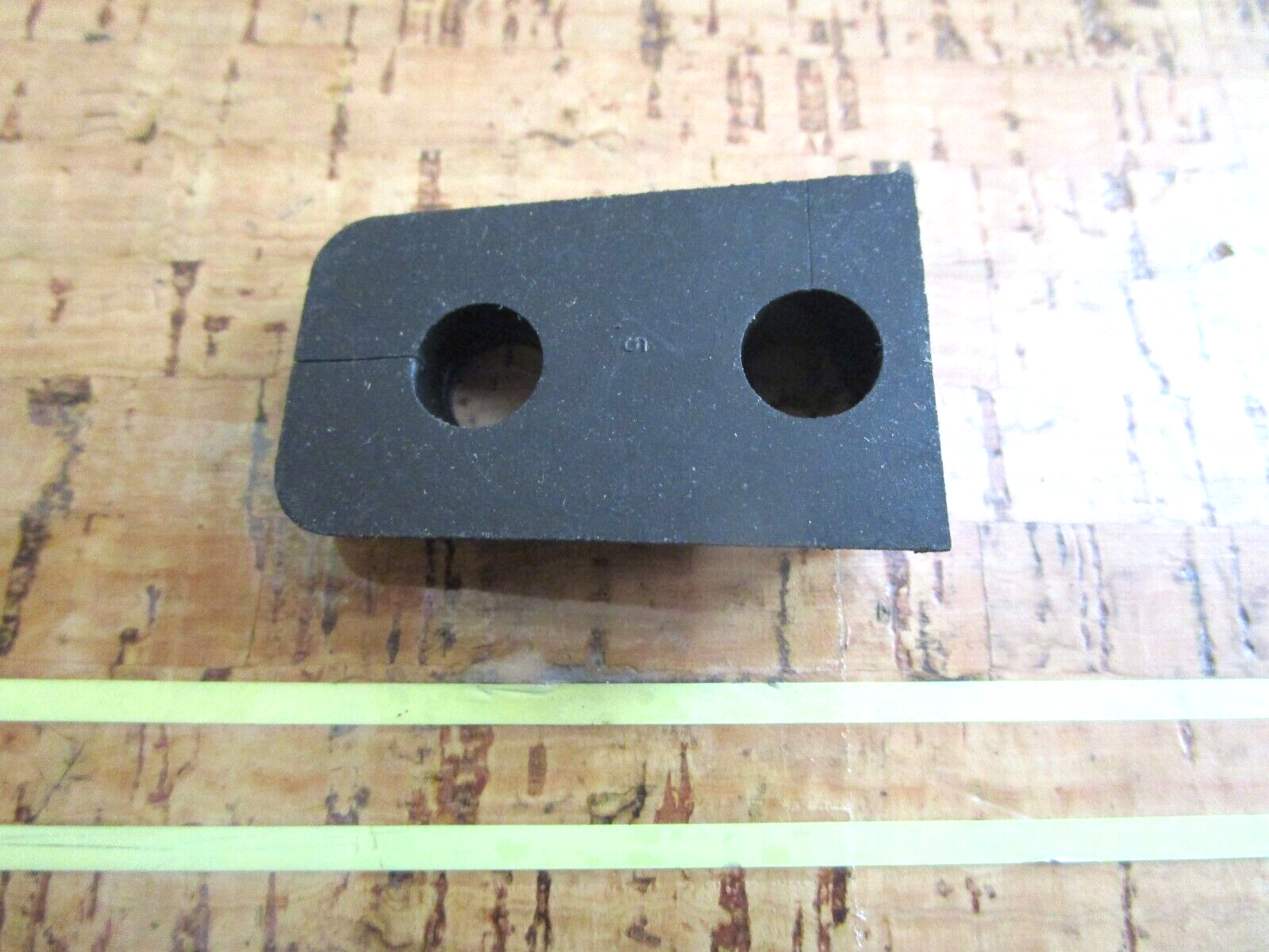 *NEW OEM* 0750 OMC Johnson Evinrude GROMMET 337408 0337408