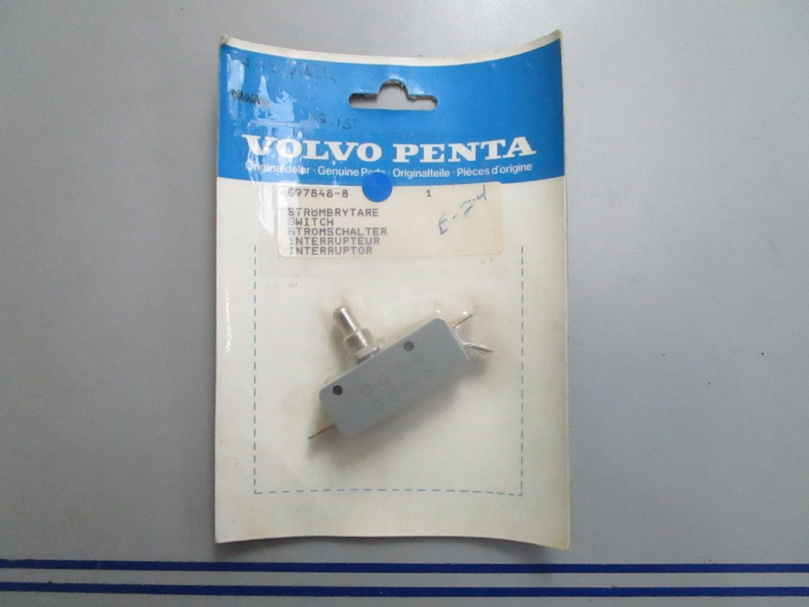 *NEW OEM* 0820 Volvo Penta Switch 897848
