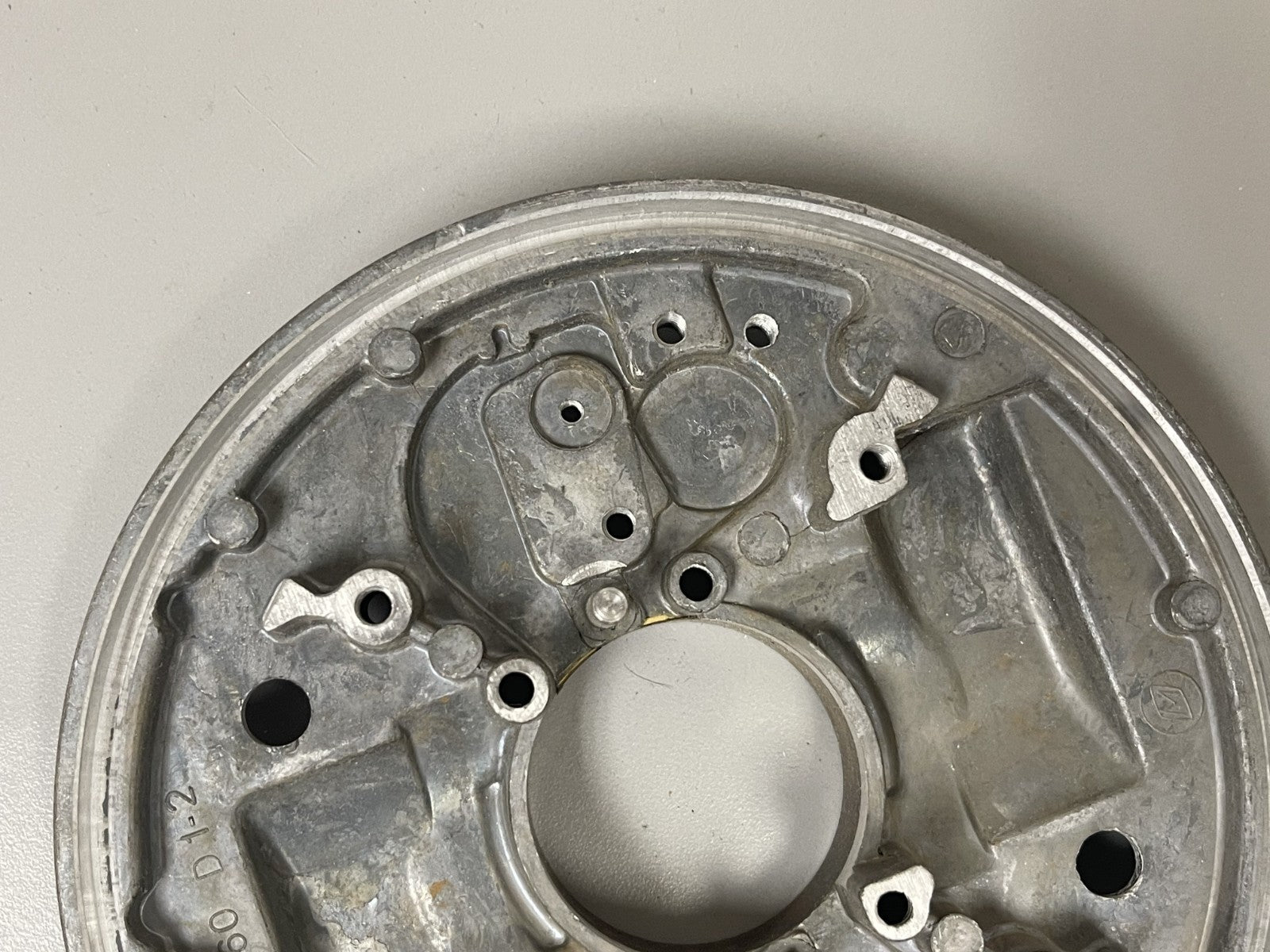 NEW OEM 580283 Johnson Evinrude Armature Plate 0670