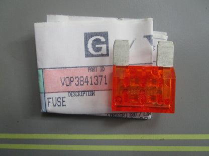 *NEW OEM* 0810 Volvo Penta Fuse 3841371
