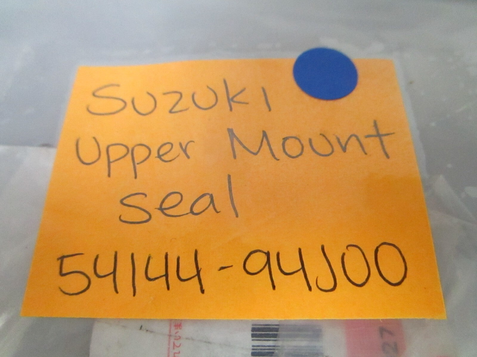 *NEW OEM* 0810 Suzuki Upper Mount Seal 54144-94J00