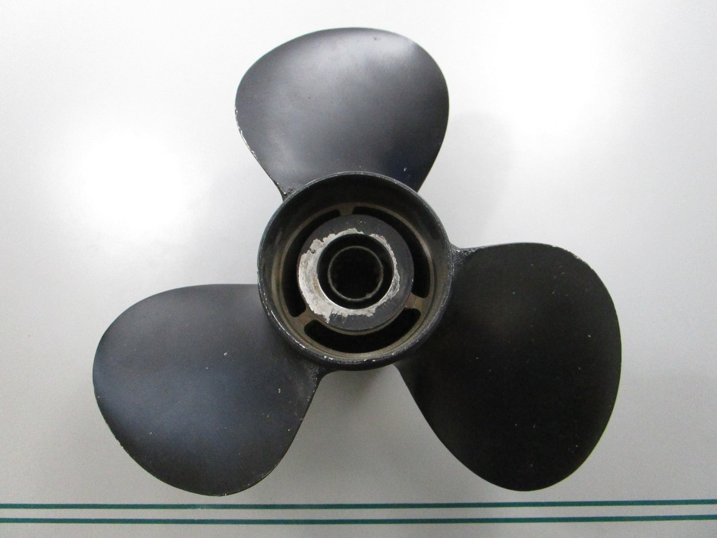 NEW 032042 For: Yamaha Michigan 11.5 x 12  Propeller 0810