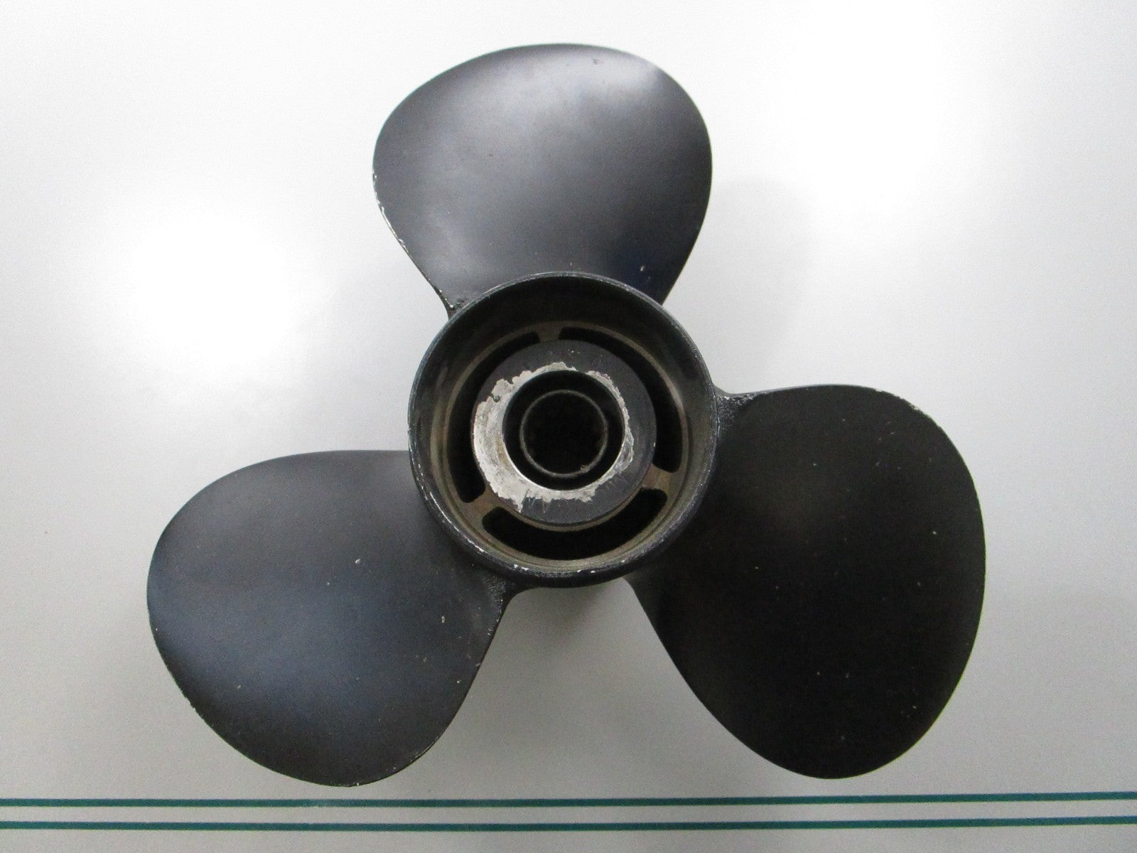 NEW 032042 For: Yamaha Michigan 11.5 x 12  Propeller 0810